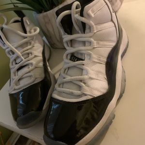 ✨✨JORDAN 11s RETRO CONCORD✨✨